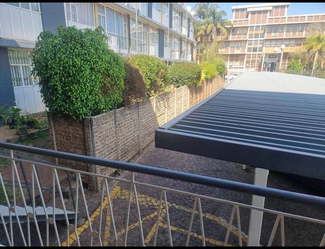 2 BEDROOM APARTMENT FOR SALE IN EDENVALE CENTRAL